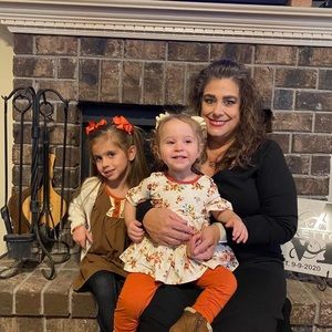 Meet your Posher, Lisa